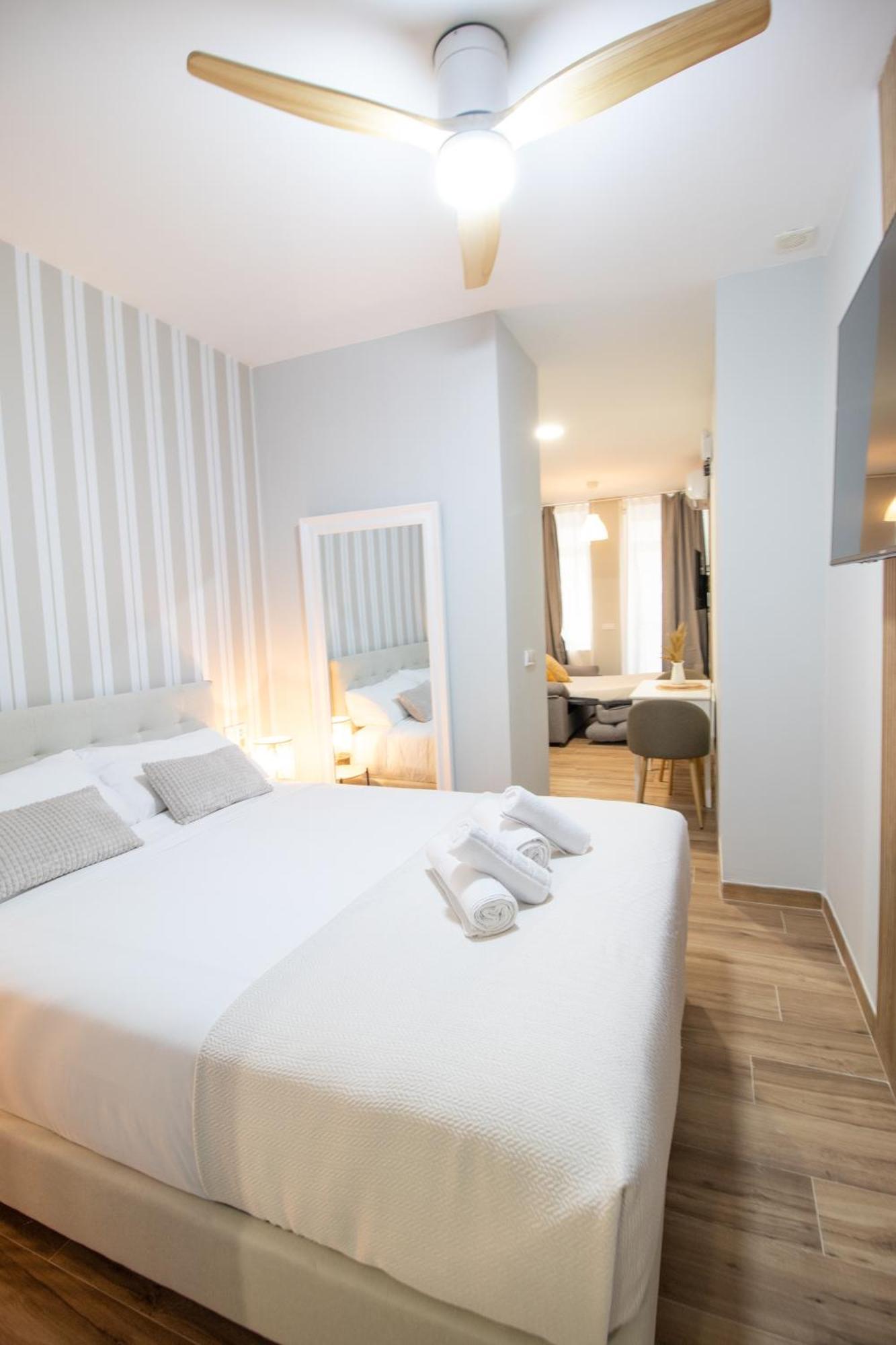 Suite Parque Del Turia By Concept Flats Valencia Exterior photo