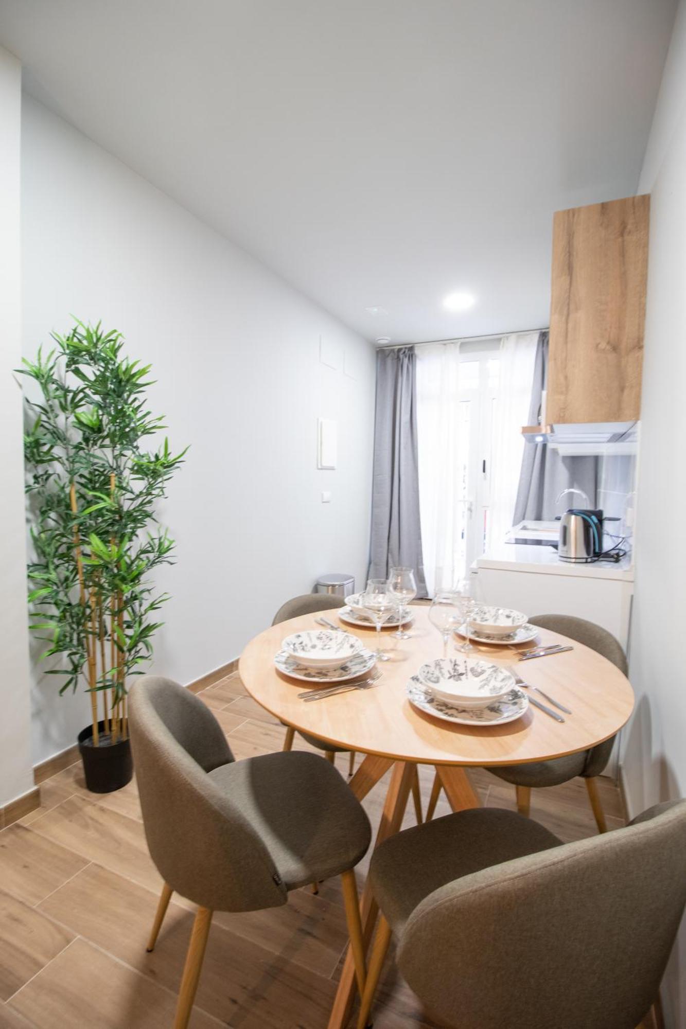 Suite Parque Del Turia By Concept Flats Valencia Exterior photo